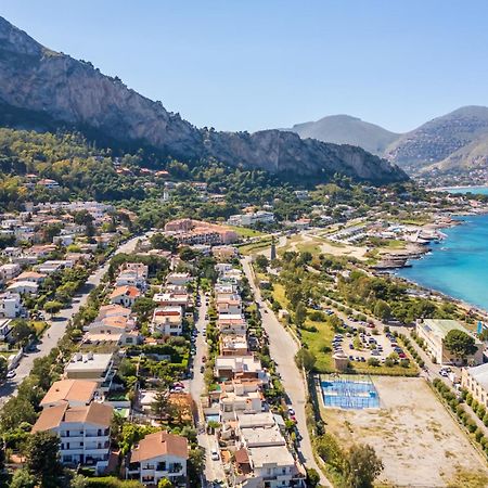 A Pochi Passi Dal Mare Lägenhet Mondello Exteriör bild